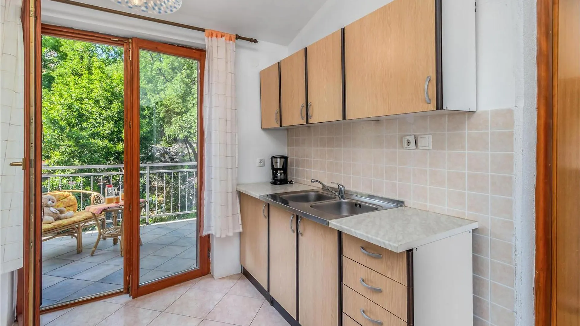 Lovely Apartment In Novi Vinodolski With Kitchen Κροατία